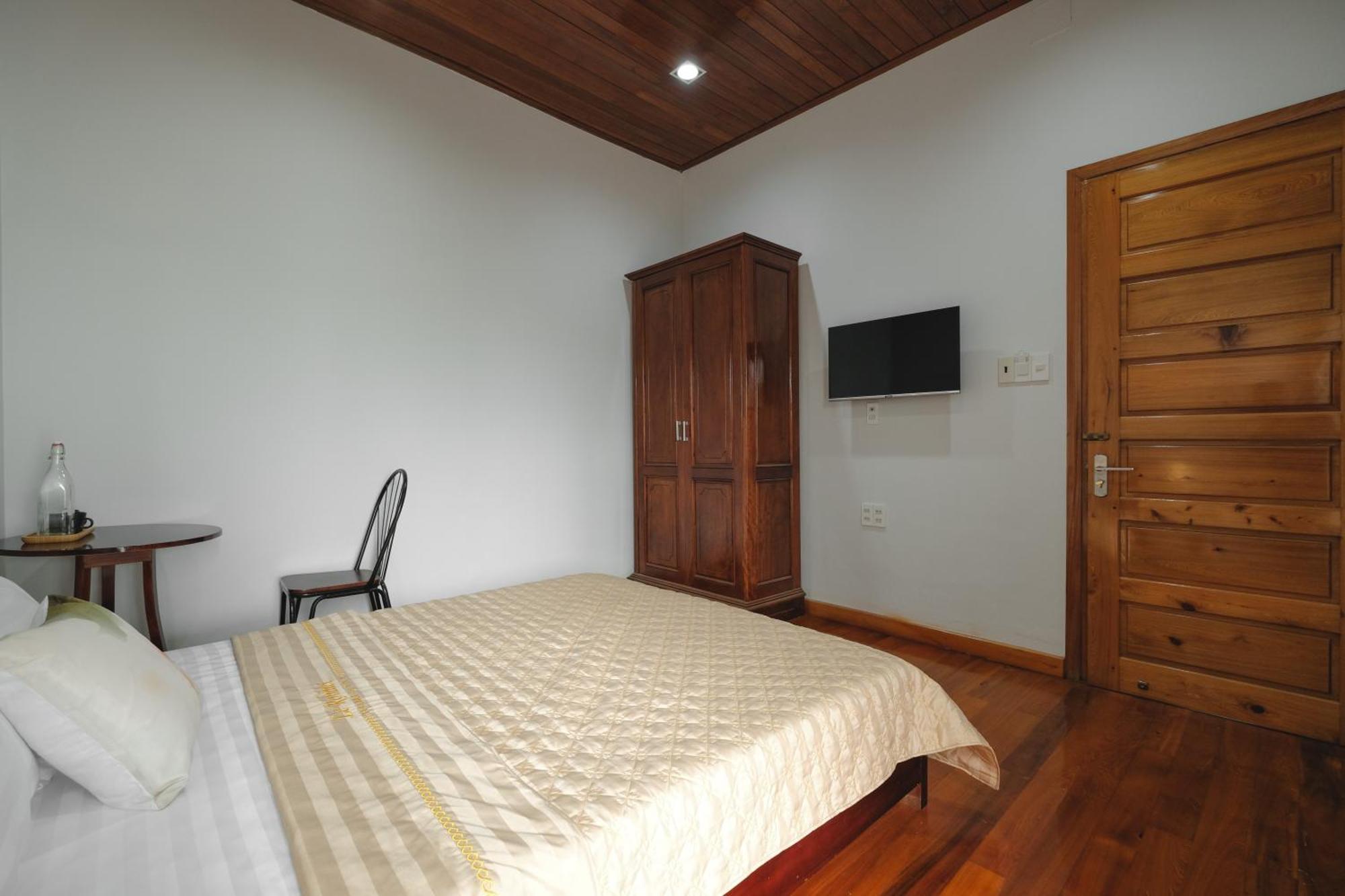 Le Robinet Villa - A Journey Into Hue Citadel Soul Rum bild
